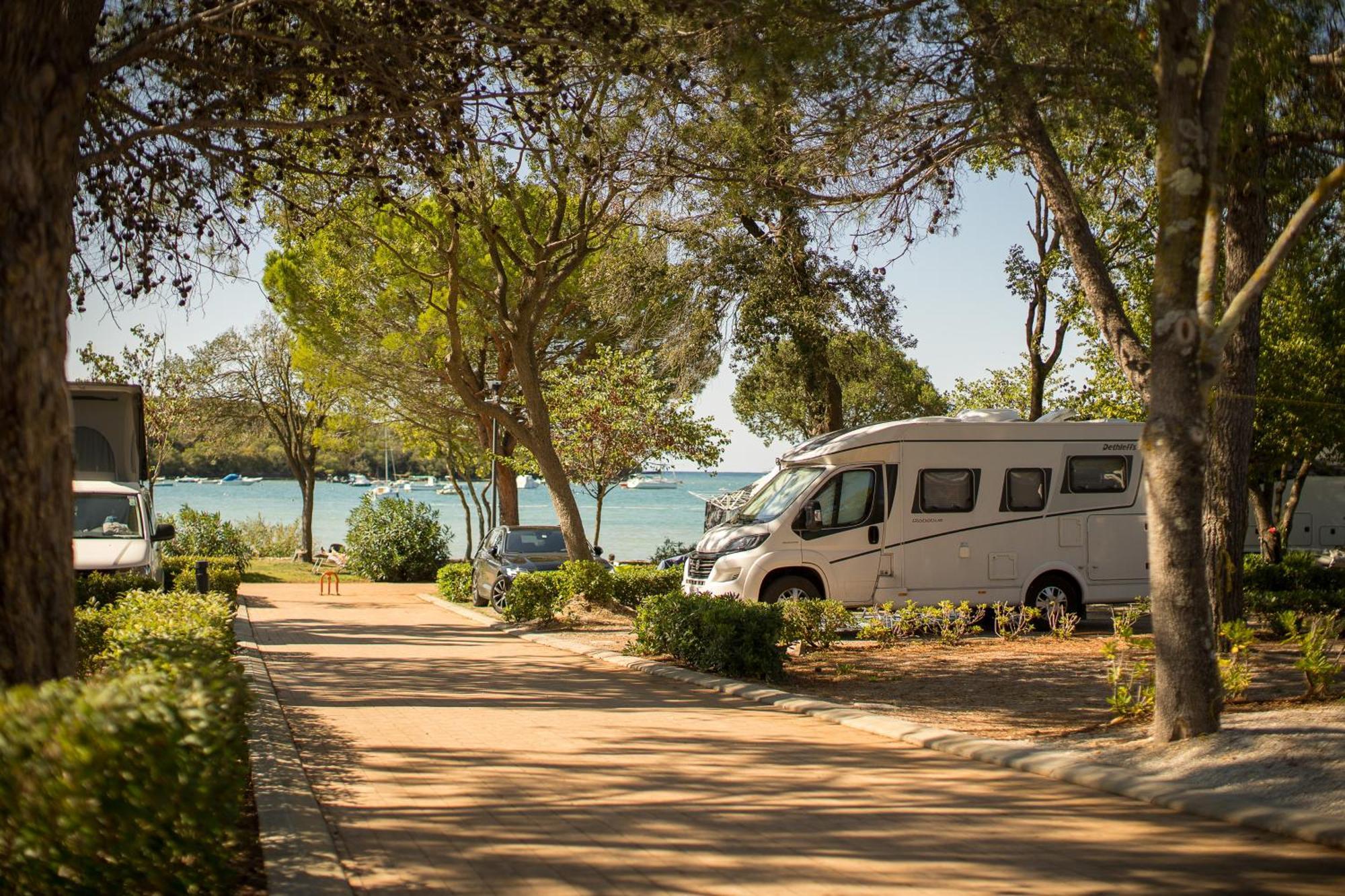 Maistra Camping Vestar Pitches Rovinj Eksteriør billede